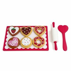 Target Bullseye Heart-Shaped Cookie Play Set